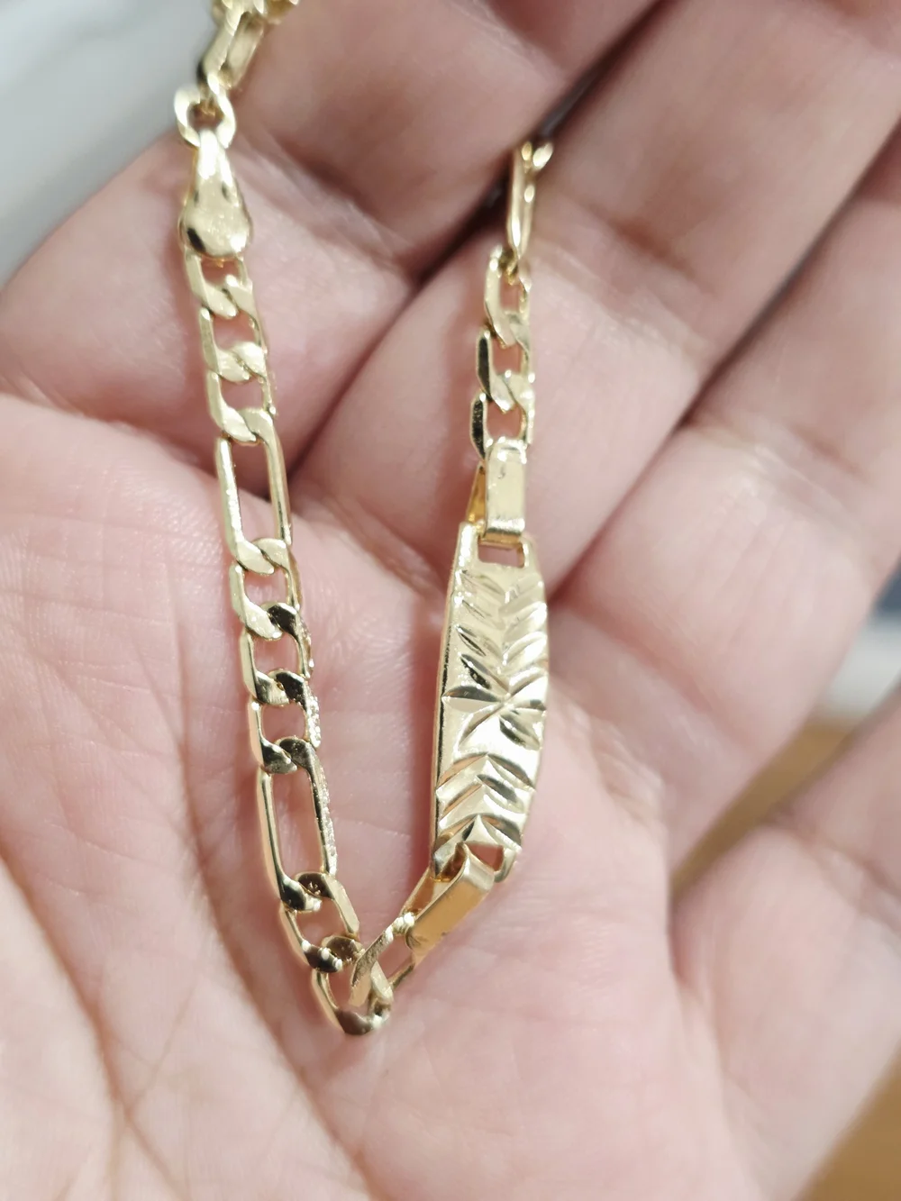 Santis Jewelry shiny gold
